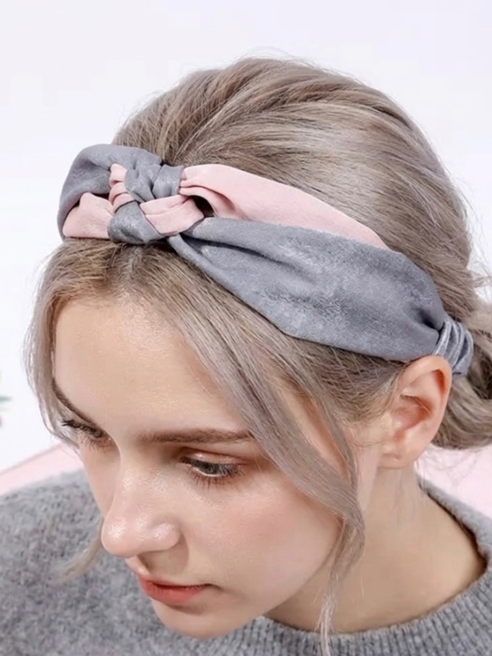 Elegant Two-Tone Silky Twist Front Headband in Soft Pink & Slate Gray